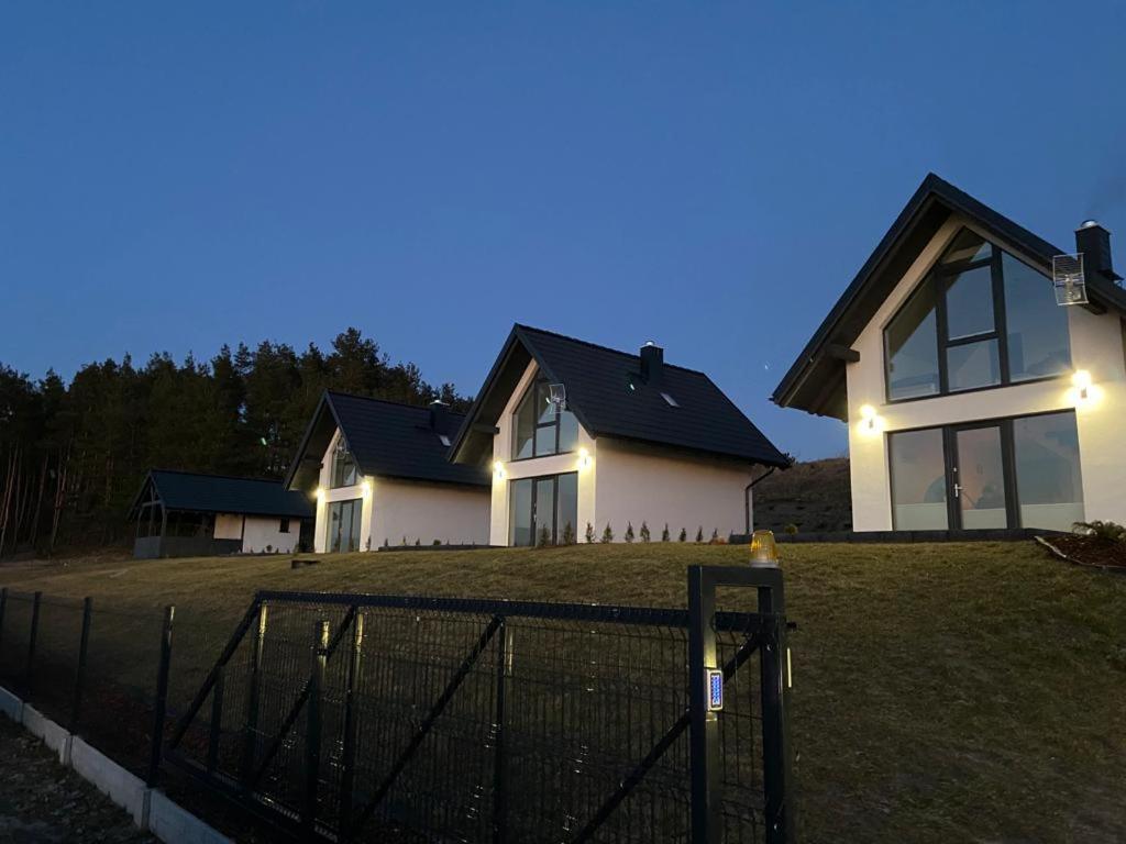 Domki U Zbyszka Nad Jeziorem Z Balia Ogrodowa! Kiedrowice Esterno foto